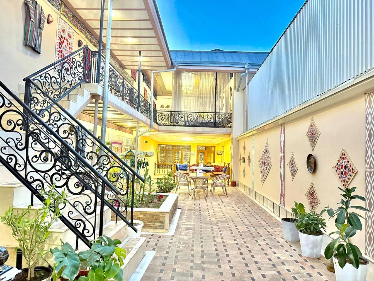 Yusuf Gold House Hotel ซามาร์คันด์ ภายนอก รูปภาพ